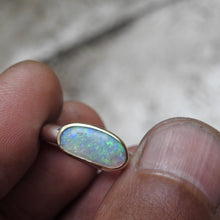 Load image into Gallery viewer, LIGHTNING RIDGE OPAL