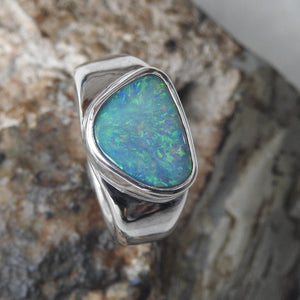 AUSTRALIAN OPAL RING