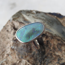 Load image into Gallery viewer, LIGHTNING RIDGE OPAL