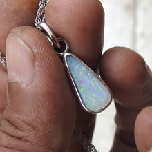 Load image into Gallery viewer, LIGHTNING RIDGE OPAL