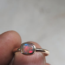 Load image into Gallery viewer, LIGHTNING RIDGE OPAL