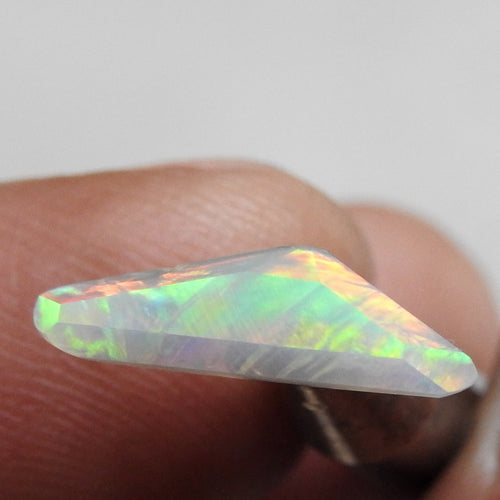 AUSTRALIAN OPAL