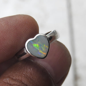 LIGHTNING RIDGE OPAL RING