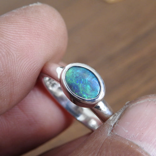 AUSTRALIAN BLACK OPAL RING
