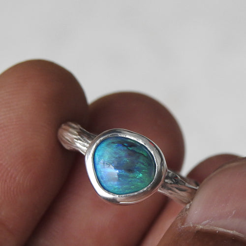 LIGHTNING RIDGE BLACK OPAL 