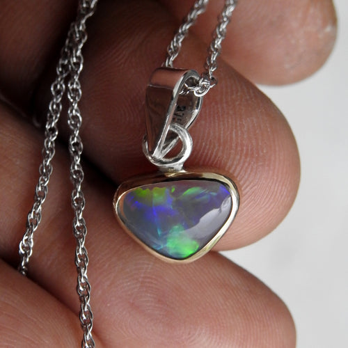 LIGHTNING RIDGE OPAL
