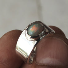 Load image into Gallery viewer, AUSTRALIAN OPAL
