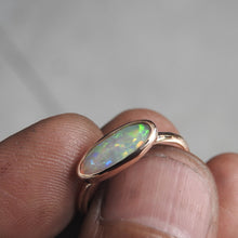 Load image into Gallery viewer, LIGHTNING RIDGE OPAL