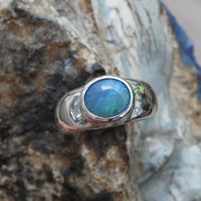 Load image into Gallery viewer, LIGHTNING RIDGE OPAL