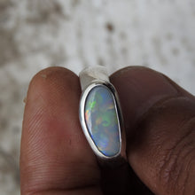 Load image into Gallery viewer, AUSTRALIAN OPAL RING