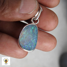 Load image into Gallery viewer, LIGHTNING RIDGE OPAL