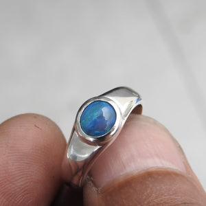 AUSTRALIAN BLACK OPAL RING