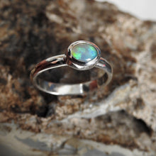 Load image into Gallery viewer, Natural Lightning Ridge Solid Opal Ring