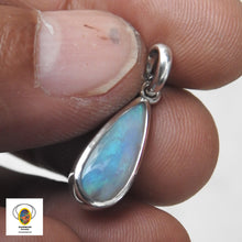Load image into Gallery viewer, AUSTRALIAN OPAL