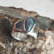 Load image into Gallery viewer, AUSTRALIAN OPAL RING