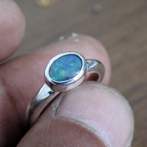 AUSTRALIAN BLACK OPAL RING