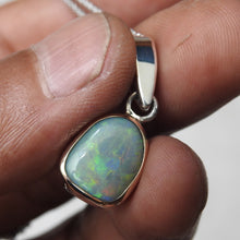 Load image into Gallery viewer, LIGHTNING RIDGE OPAL