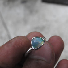 Load image into Gallery viewer, LIGHTNING RIDGE OPAL