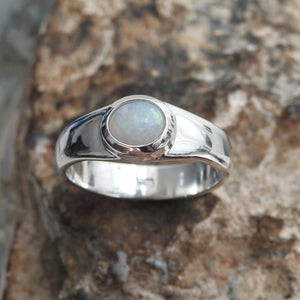 AUSTRALIAN OPAL