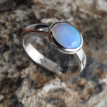 Load image into Gallery viewer, AUSTRALIAN OPAL RING
