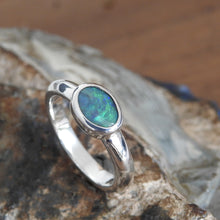 Load image into Gallery viewer, AUSTRALIAN BLACK OPAL RING