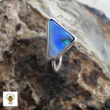 Load image into Gallery viewer, LIGHTNING RIDGE OPAL