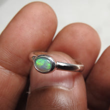 Load image into Gallery viewer, Natural Lightning Ridge Solid Opal Ring
