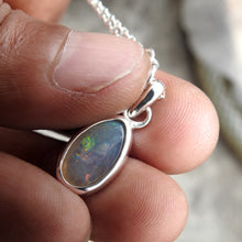 Load image into Gallery viewer, LIGHTNING RIDGE OPAL