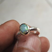 Load image into Gallery viewer, Lightning Ridge Opal