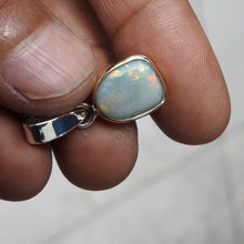 Load image into Gallery viewer, LIGHTNING RIDGE OPAL