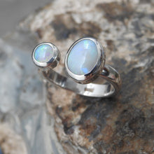 Load image into Gallery viewer, Lightning Ridge Solid Opal Ring