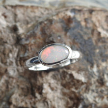 Load image into Gallery viewer, AUSTRALIAN OPAL RING