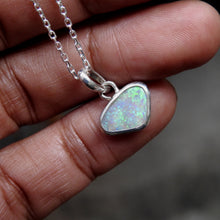 Load image into Gallery viewer, LIGHTNING RIDGE OPAL