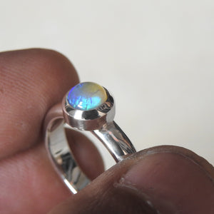 AUSTRALIAN OPAL RING