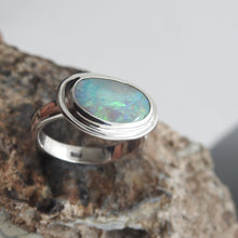 Load image into Gallery viewer, LIGHTNING RIDGE OPAL