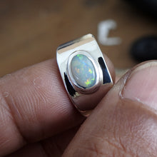 Load image into Gallery viewer, AUSTRALIAN OPAL