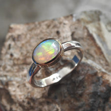 Load image into Gallery viewer, LIGHTNING RIDGE OPAL