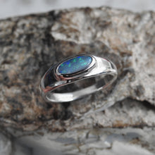 Load image into Gallery viewer, Australian Opal Ring