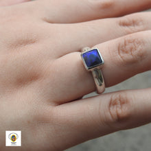 Load image into Gallery viewer, AUSTRALIAN BLACK OPAL RING