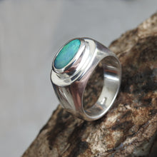 Load image into Gallery viewer, AUSTRALIAN OPAL RING