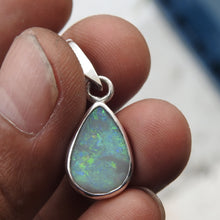 Load image into Gallery viewer, LIGHTNING RIDGE OPAL