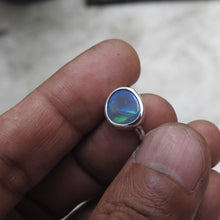 Load image into Gallery viewer, LIGHTNING RIDGE OPAL