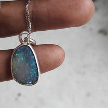 Load image into Gallery viewer, LIGHTNING RIDGE OPAL