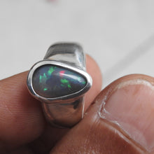 Load image into Gallery viewer, AUSTRALIAN OPAL RING