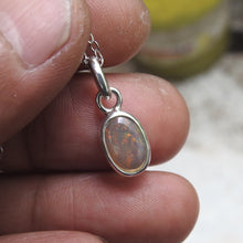 Load image into Gallery viewer, LIGHTNING RIDGE OPAL