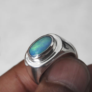 AUSTRALIAN OPAL RING