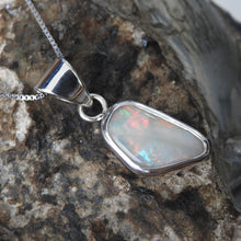 Load image into Gallery viewer, Coober Pedy Opal