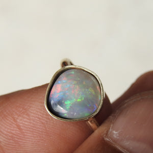 AUSTRALIAN OPAL RING