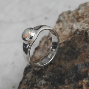 AUSTRALIAN OPAL 