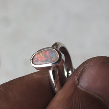 Load image into Gallery viewer, AUSTRALIAN OPAL 